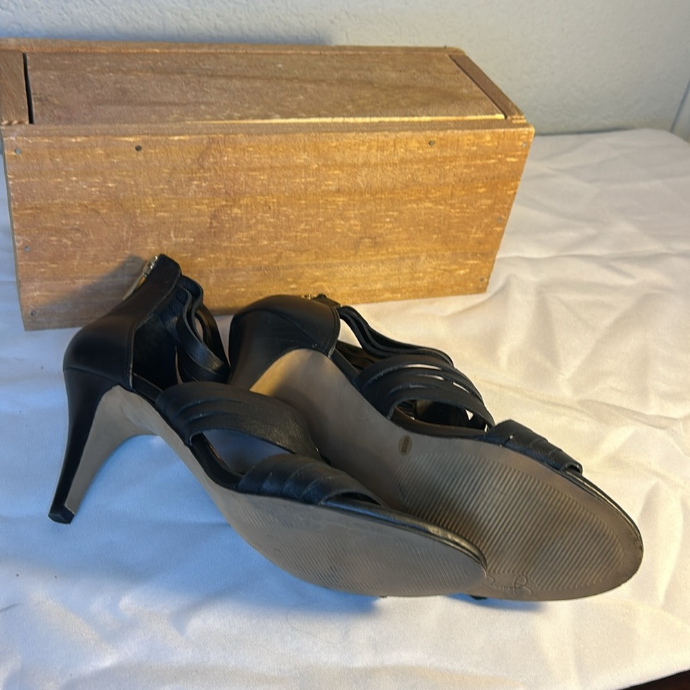 Jessica Simpson black leather ankle strap heels. - Picture 8 of 9